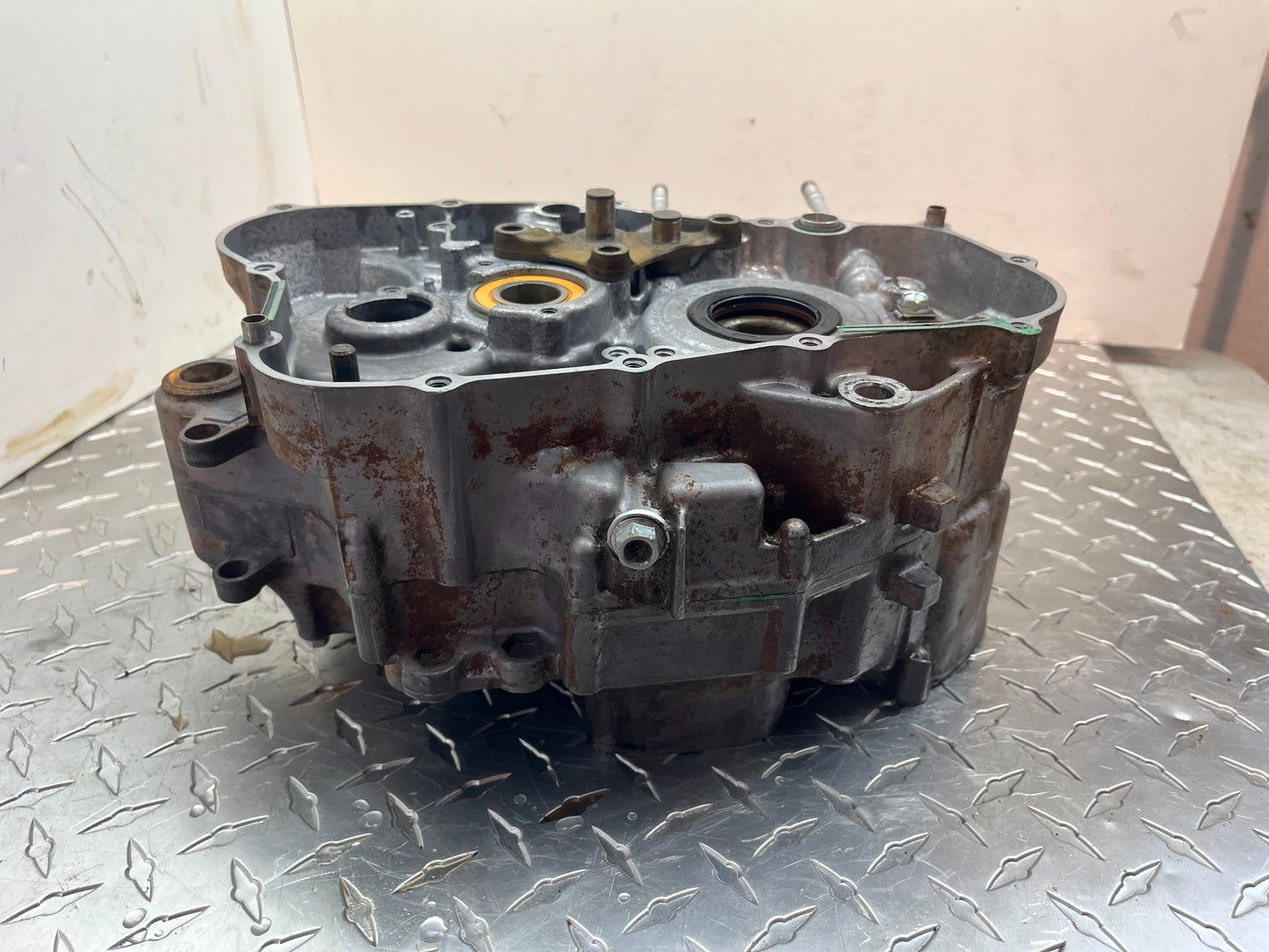OEM HONDA CRF 250X CRANKCASE SET PART# 11100-KSC-671 & 11200-KSC-316