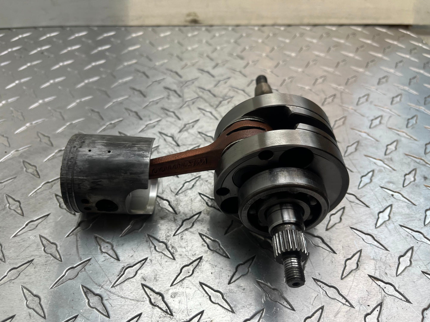 KAWASAKI KX 100 CRANKSHAFT-COMP PART# 13031-0040