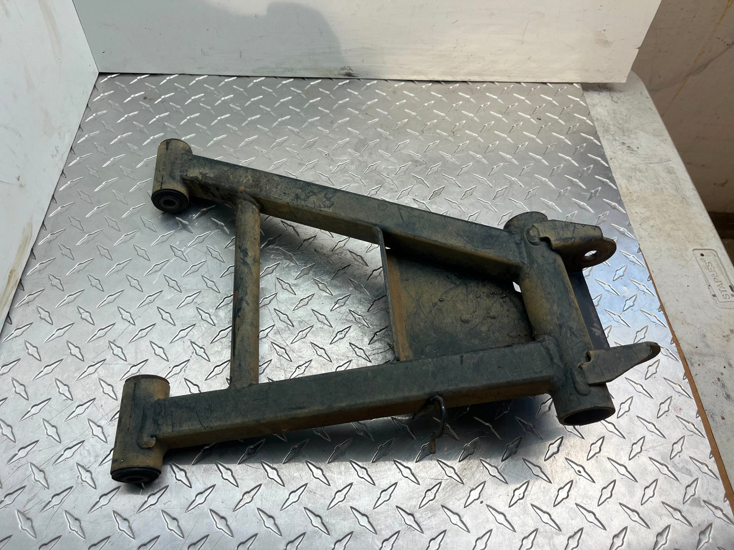 OEM KAWASAKI MULE PRO FXT RIGHT REAR UPPER ARM PART# 39007-0380