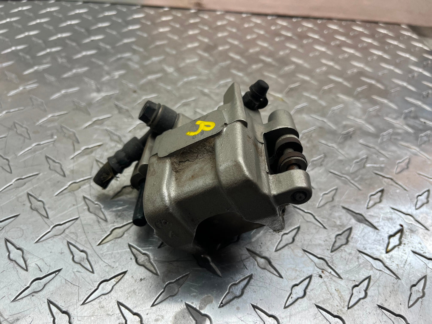 OEM HONDA VTX 1300R REAR BRAKE CALIPER PART# 43150-MEA-671