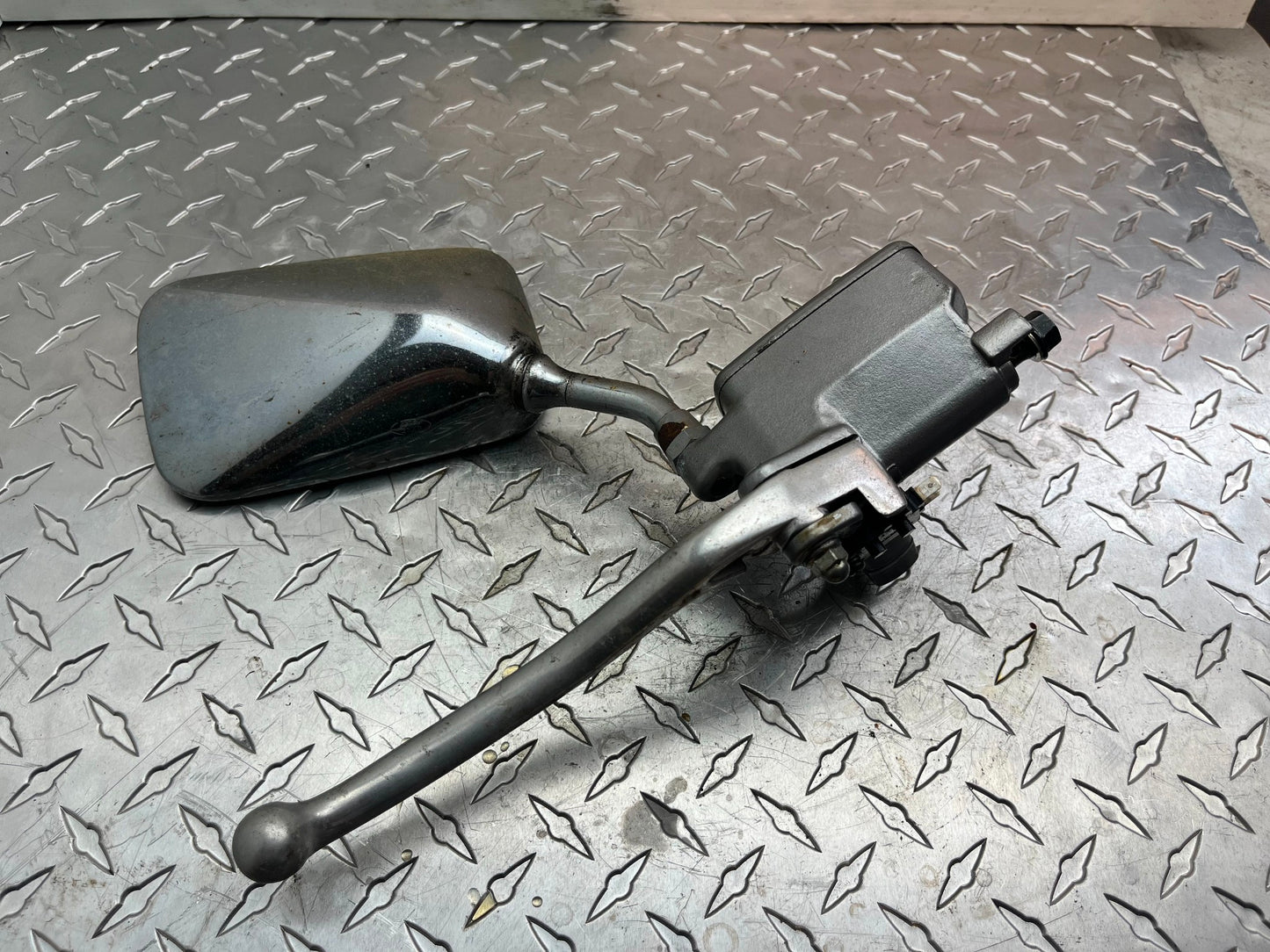 OEM HONDA VTX 1300R FRONT BRAKE MASTER CYLINDER PART# 45510-MEA-A21