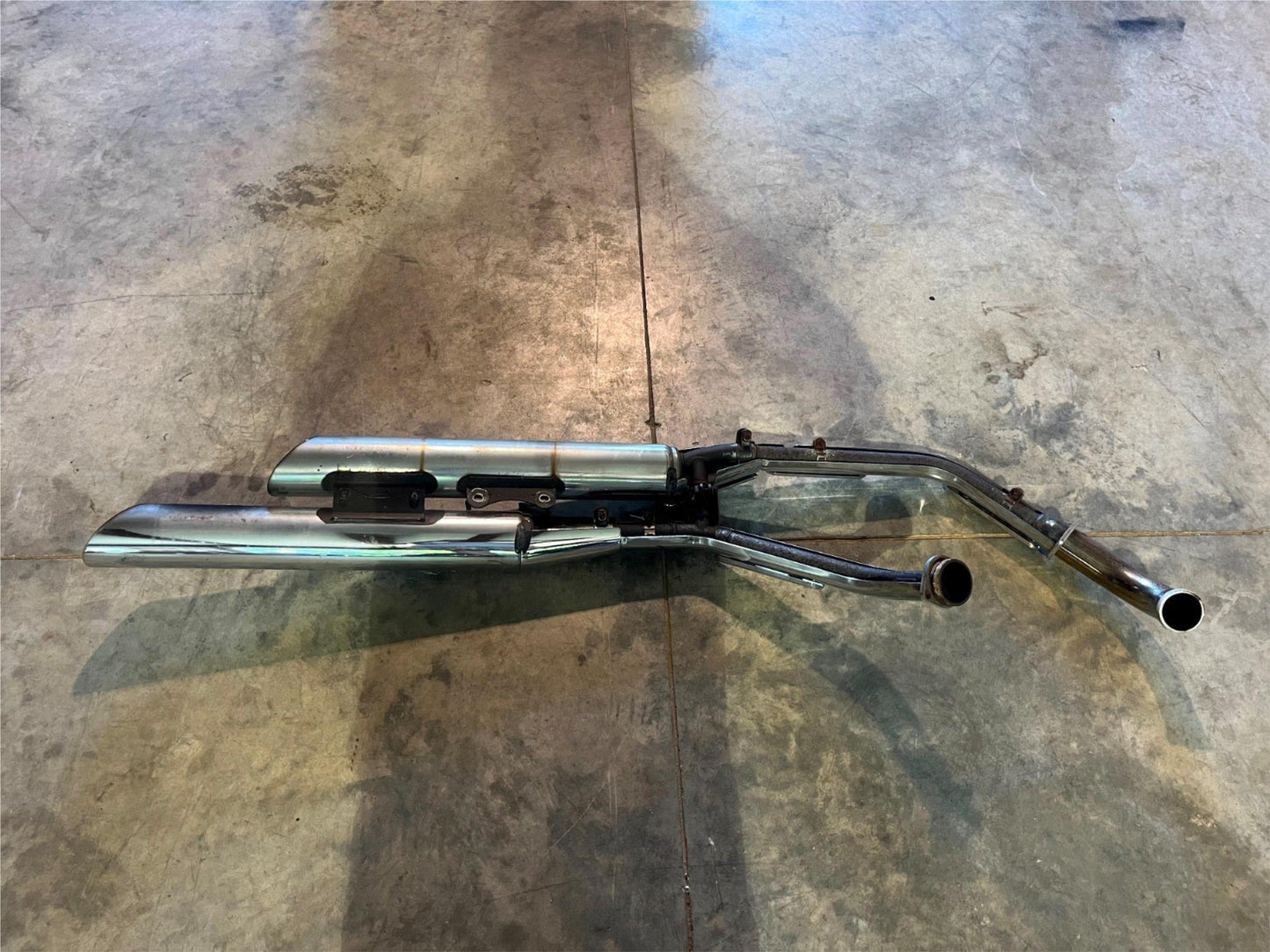 OEM SUZUKI VOLUSIA 800 EXHAUST PIPES MUFFLER PART# 14340-41F11-H01