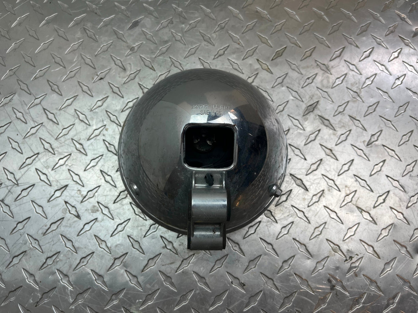 OEM YAMAHA XVS 650 V-STAR HEADLIGHT ASSY PART# 4TR-84330-00-00