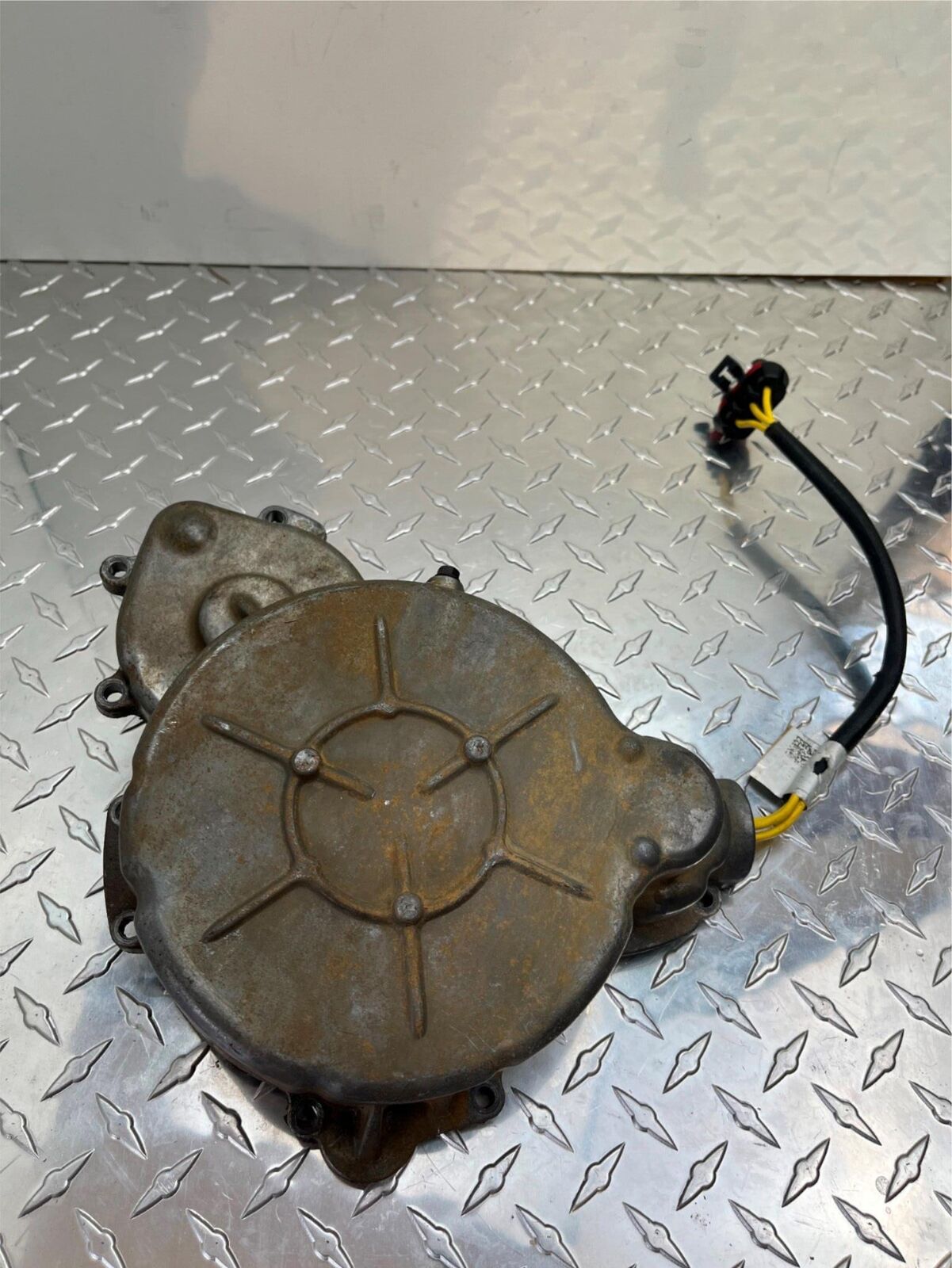 OEM POLARIS RANGER 900 EFI IGNITION COVER & STATOR PART# 1204518