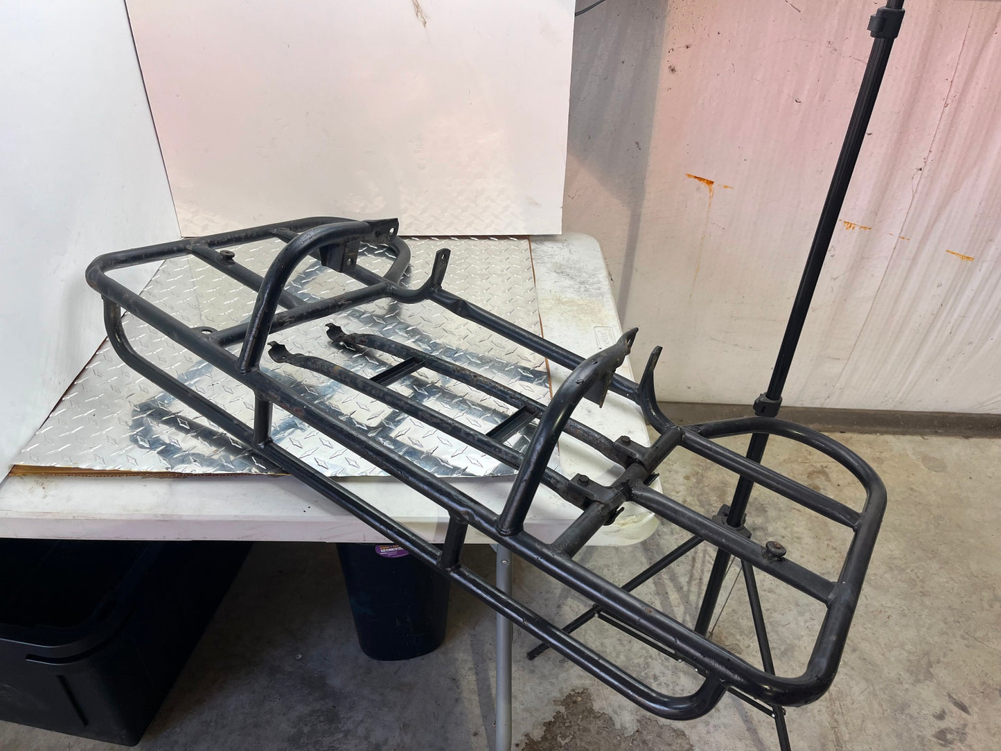 OEM HONDA TRX 300 FOURTRAX REAR LUGGAGE CARRIER RACK PART# 81300-HM5-850