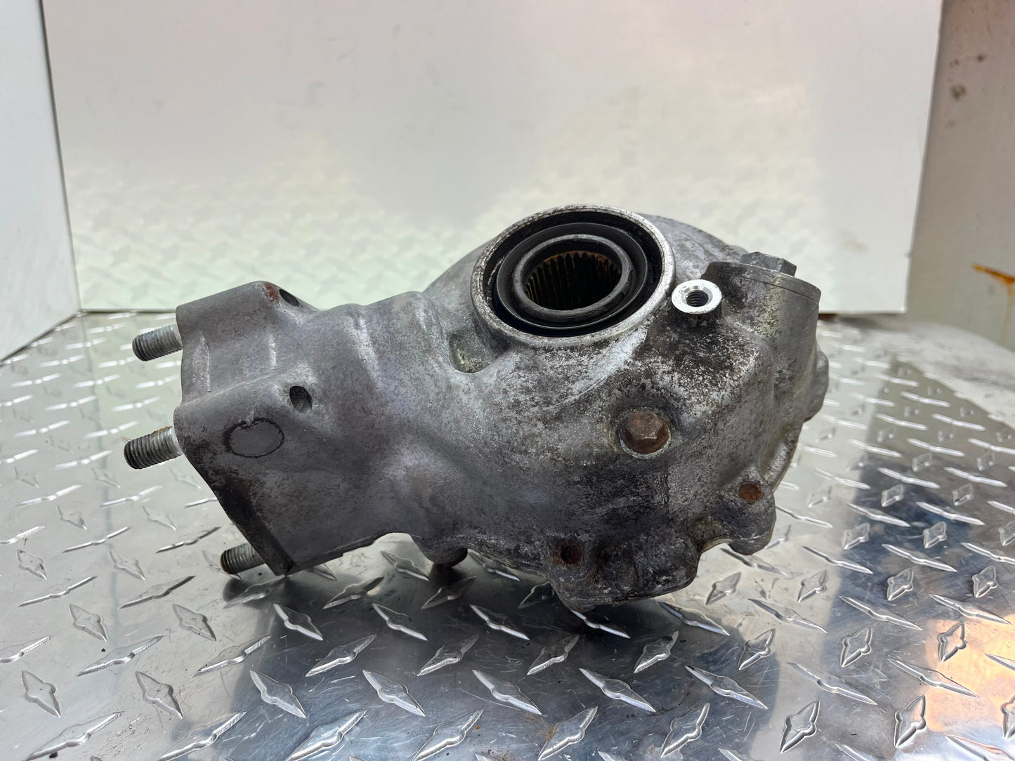 OEM HONDA TRX 300 FOURTRAX FINAL GEAR ASSY REAR DIFFERENTIAL PART# 41300-HM5-A10