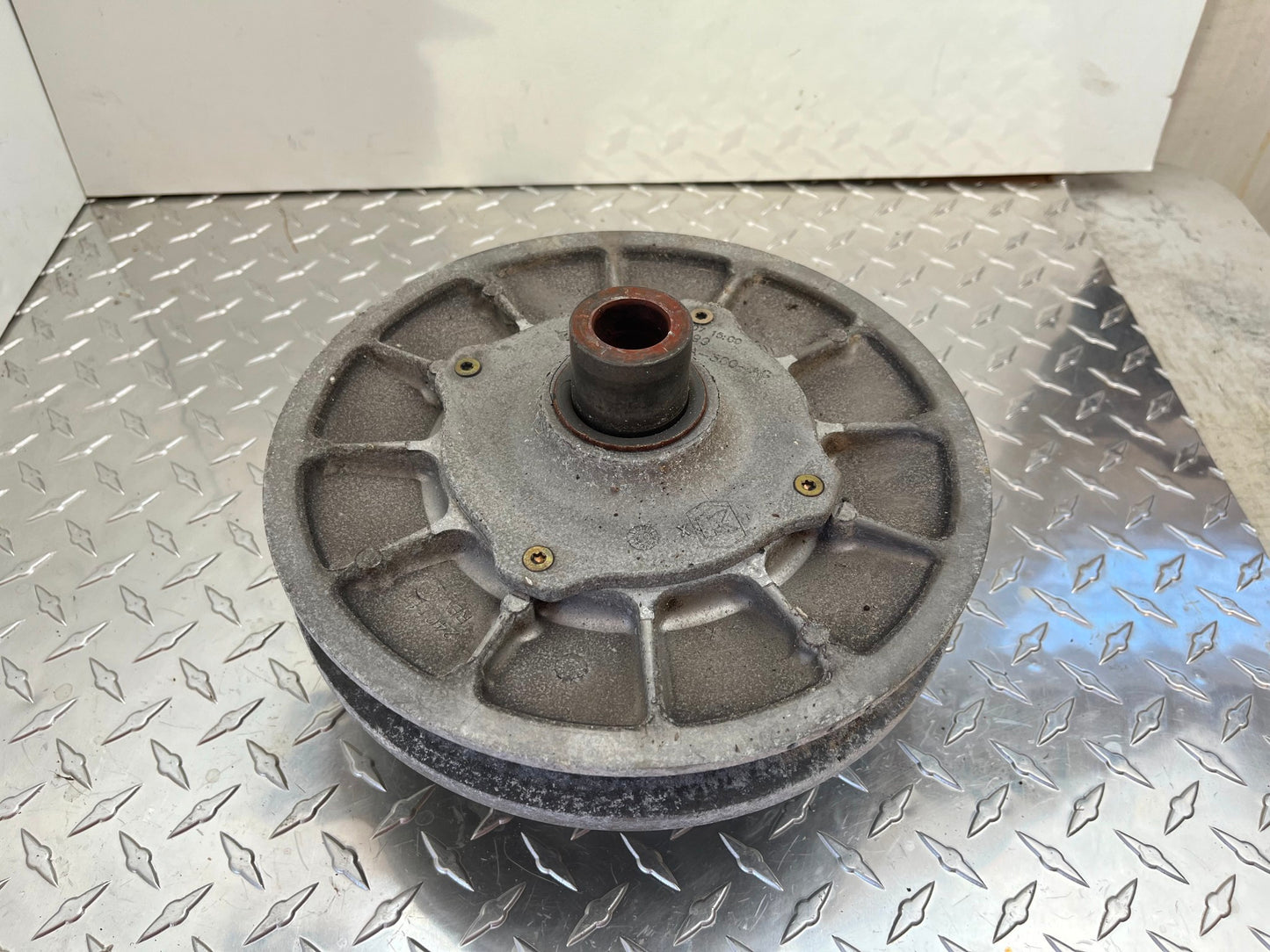 OEM POLARIS SPORTSMAN 500 SECONDARY CLUTCH PART# 1322706