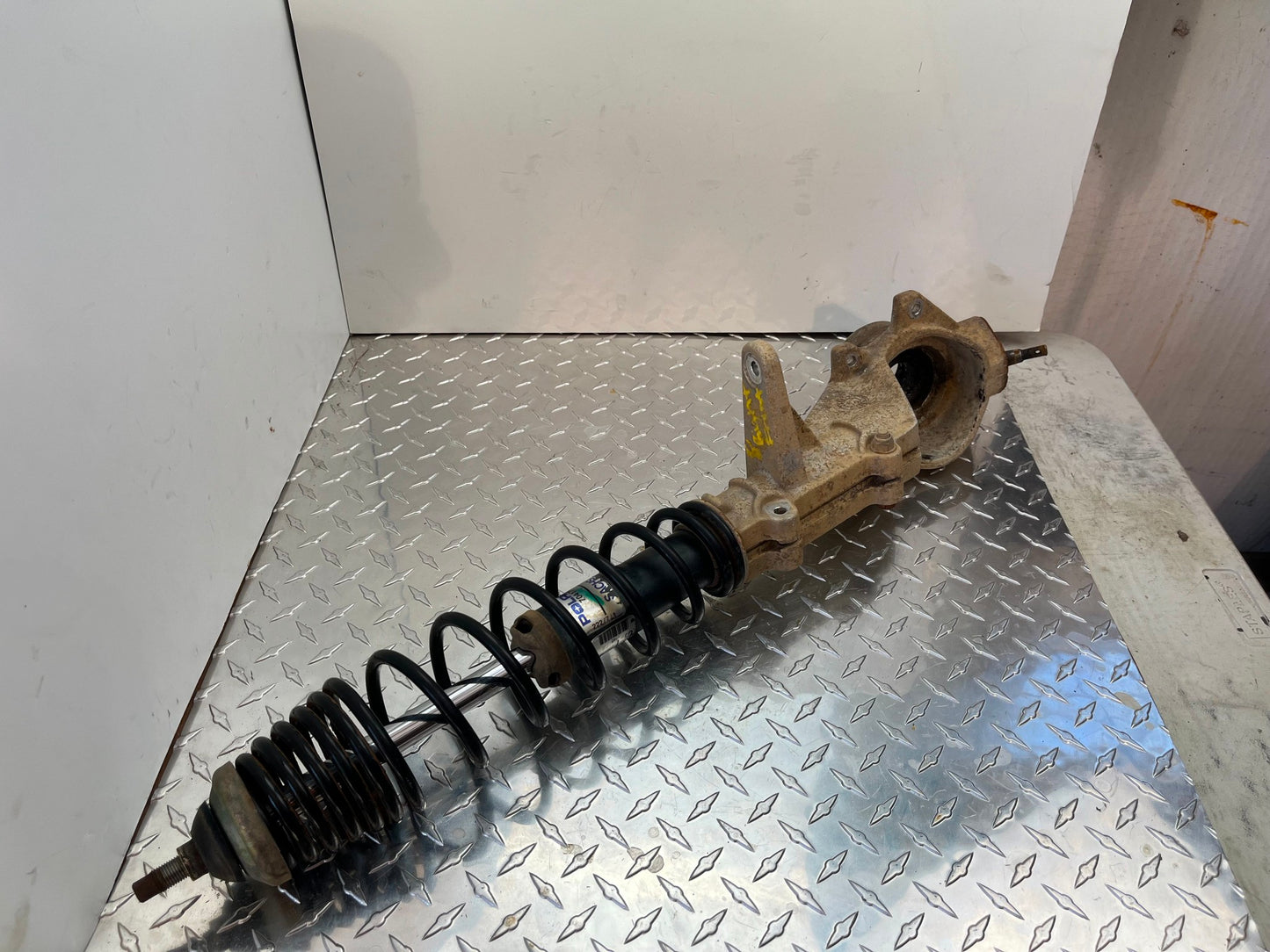 OEM POLARIS SPORTSMAN 500 RIGHT FRONT STRUT PART# 1822826