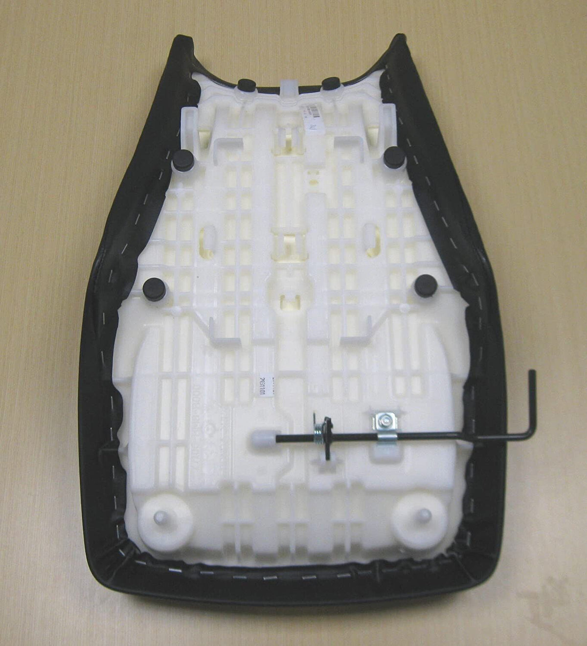 Brand New HONDA TRX250 RECON SEAT 21 22 23 77100-HS0-AF0ZA