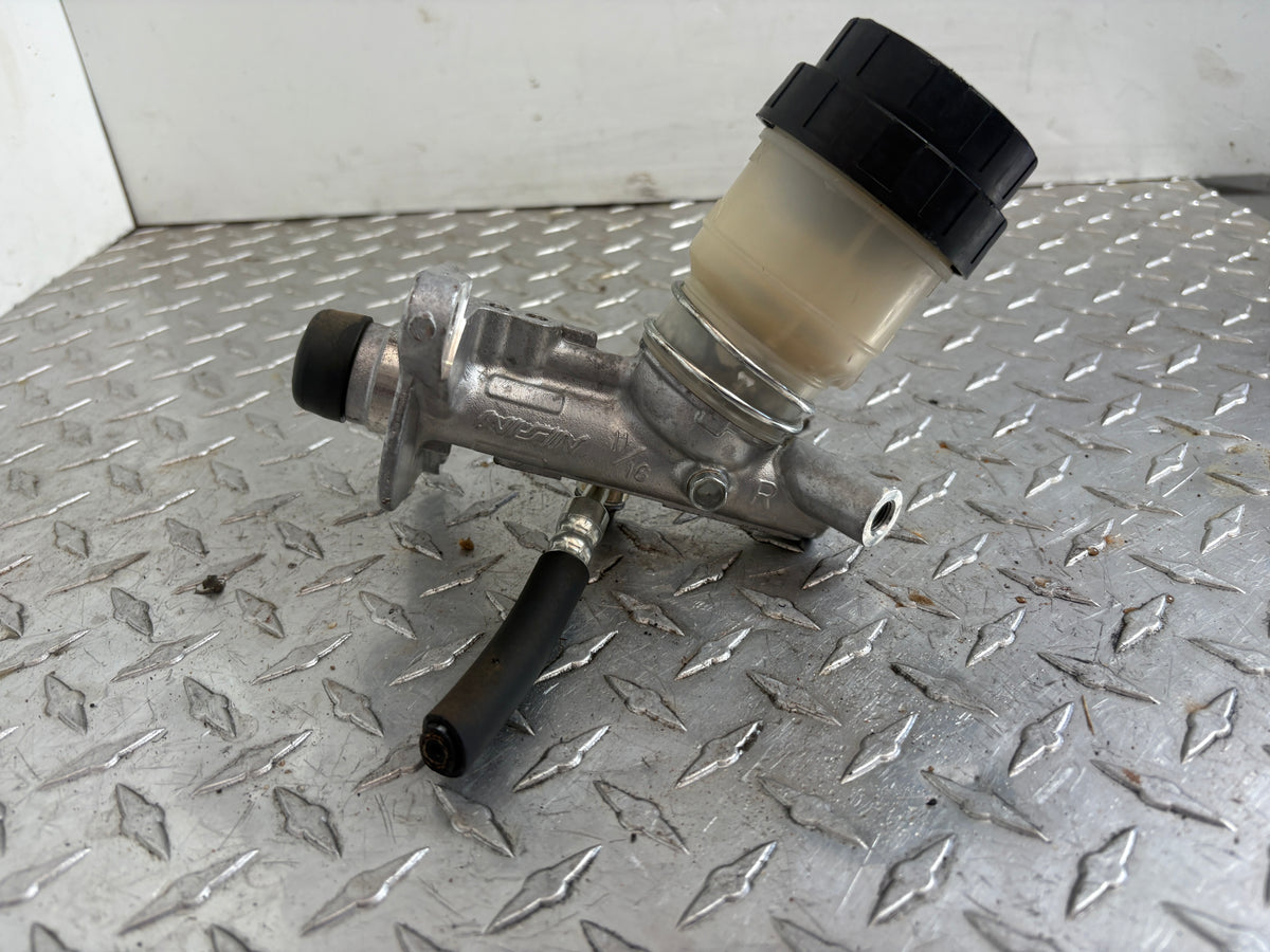 1993-2026 MULE BRAKE MASTER CYLINDER ASSY 43015-1682