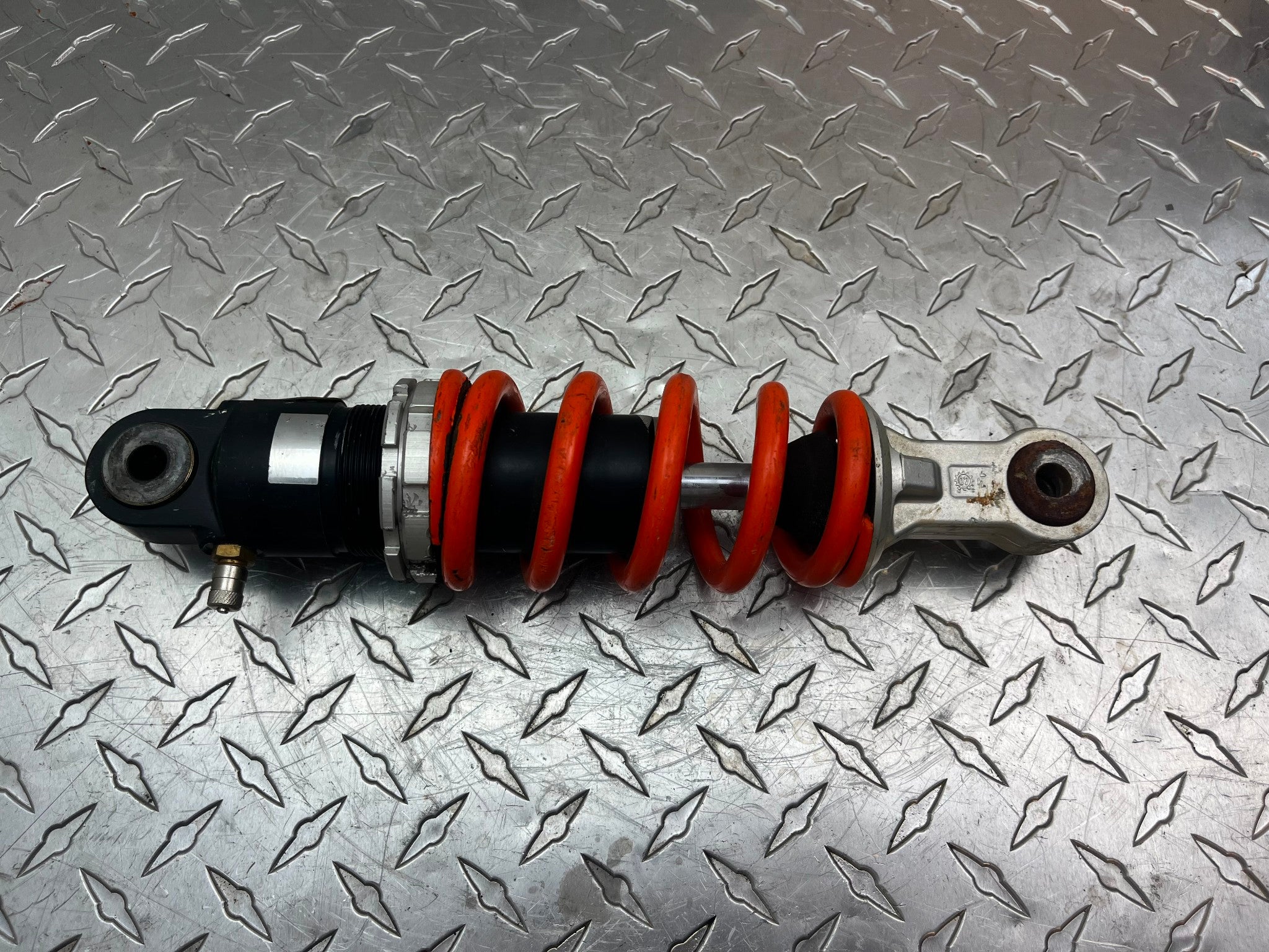 OEM KTM 50 SX REAR MONOSHOCK PART# 03189E02 – CYCOPARTS