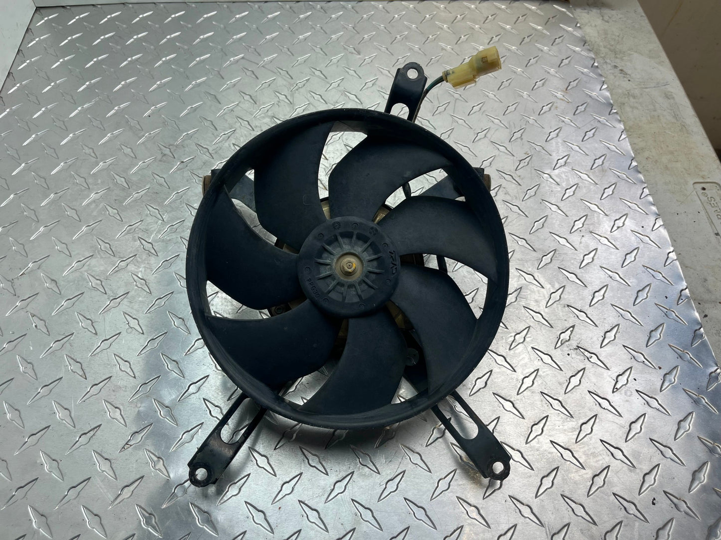 OEM HONDA RUBICON 500 COOLING FAN PART# 19015-HN2-B01